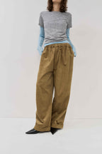 Corduroy roll up curved pants