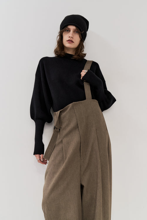 Crew neck compact knit pullover