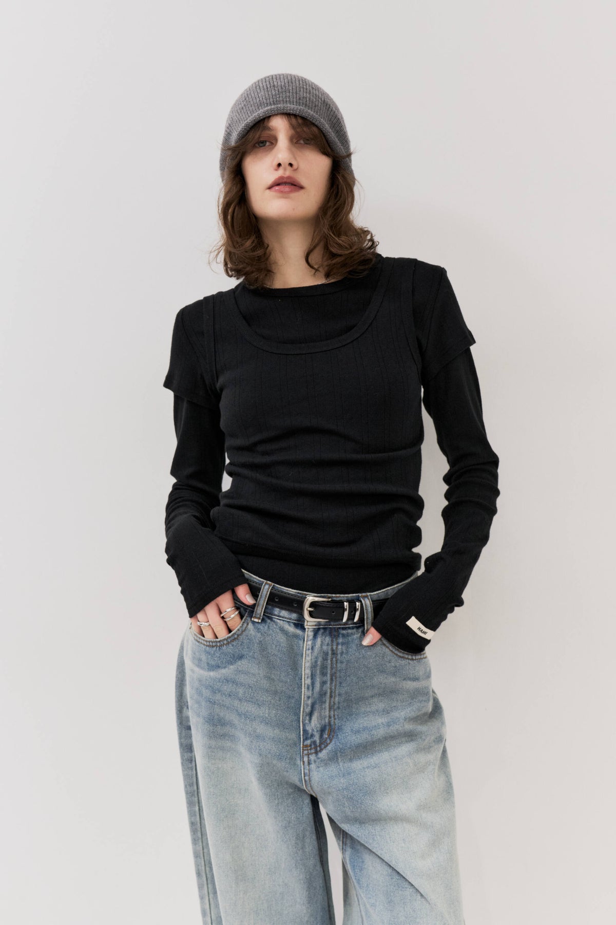 Eyelet long sleeve TEE