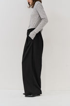 2-tuck wide pants