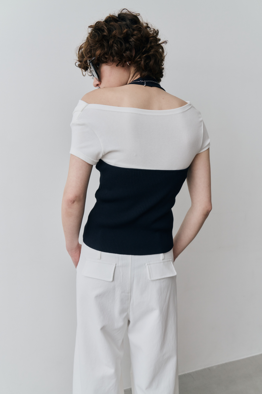Draped off-shoulder TEE