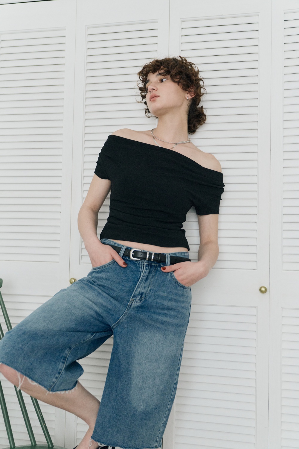 Draped off-shoulder TEE