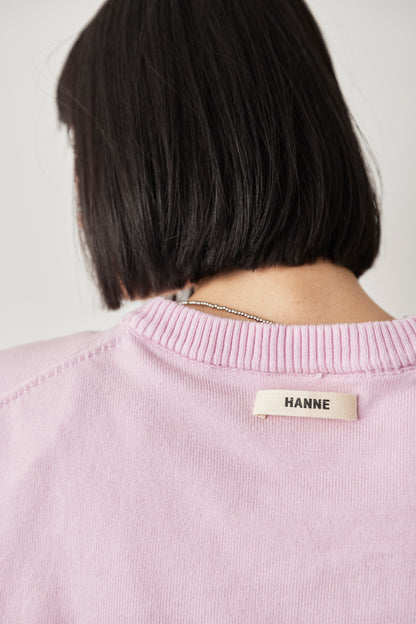 Power shoulder v-neck knit