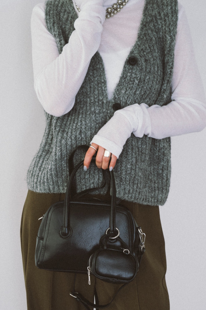 Front button knit vest