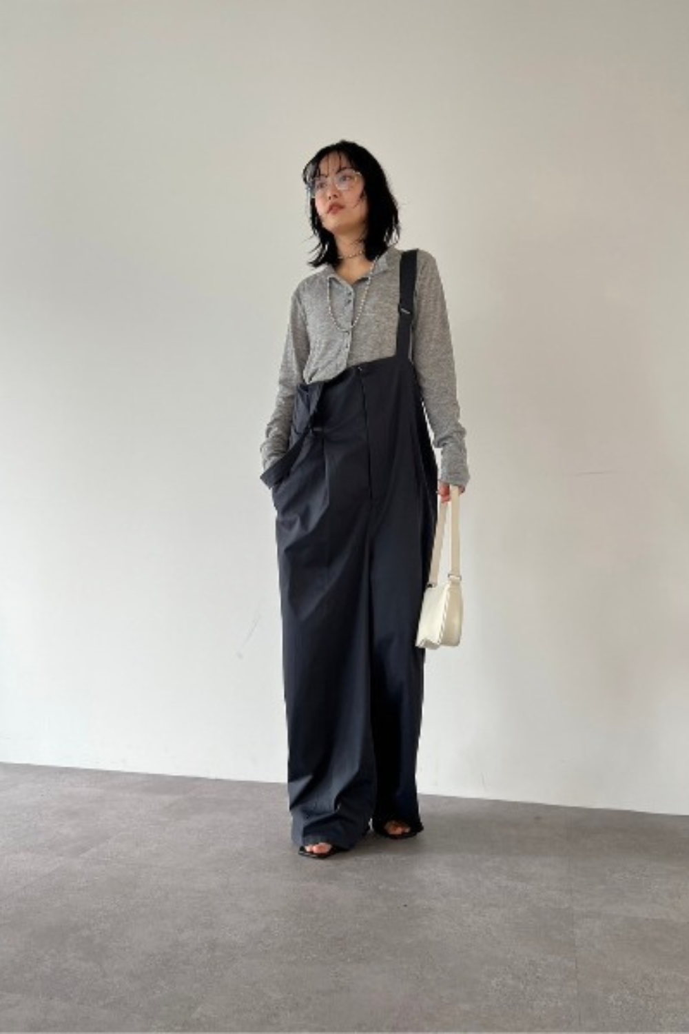 Suspender trousers