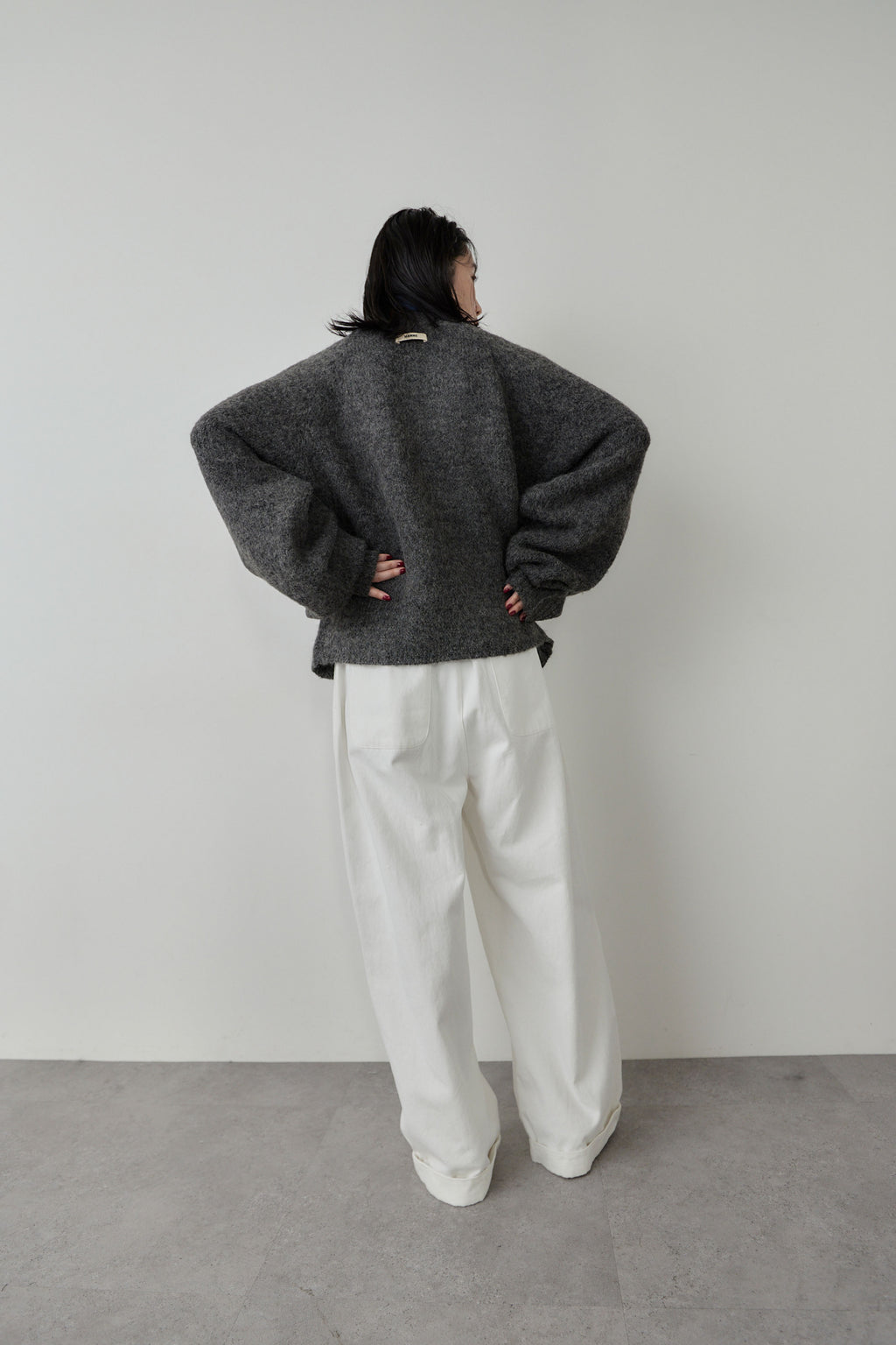 Cotton roll-up curved pants