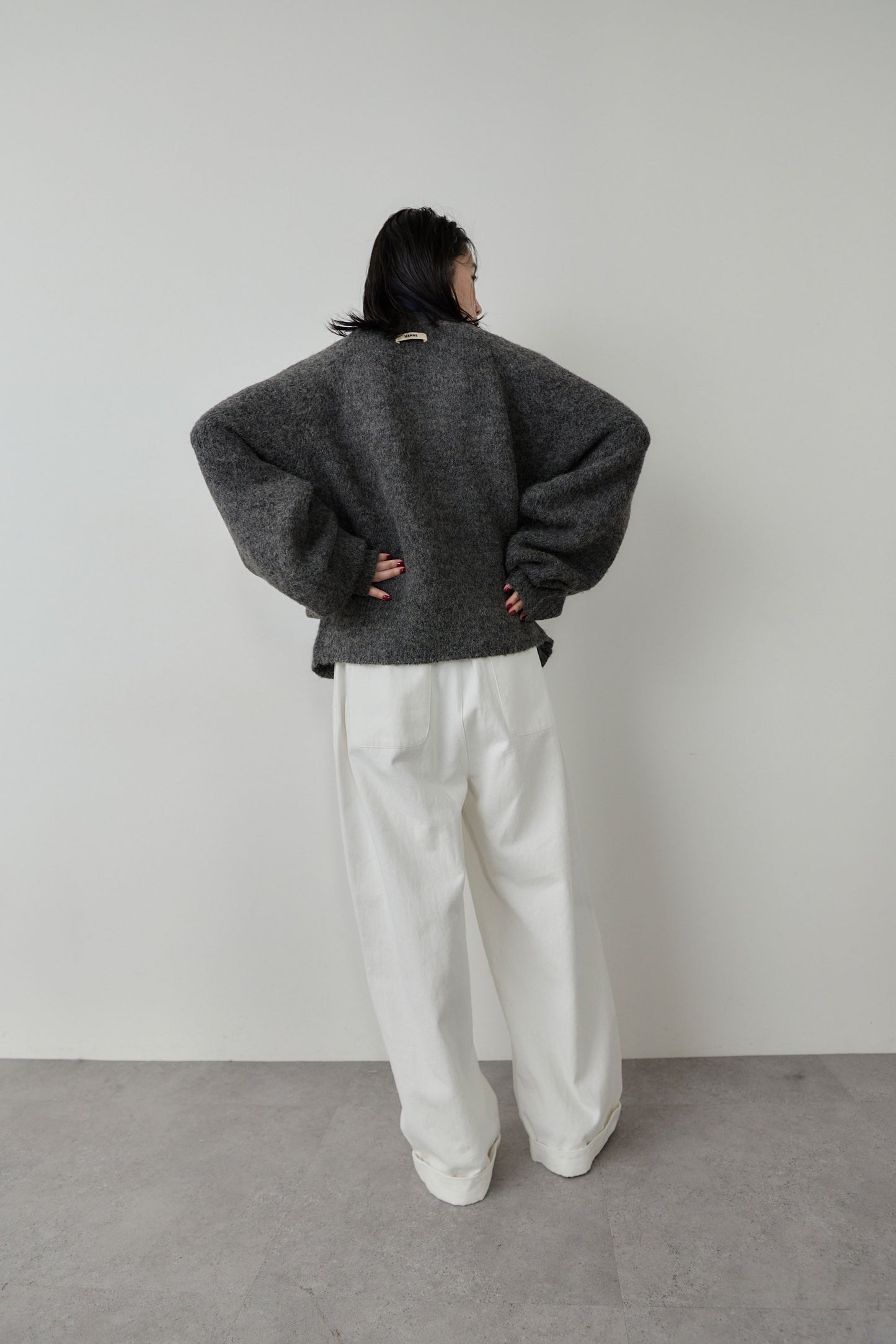 Cotton roll-up curved pants