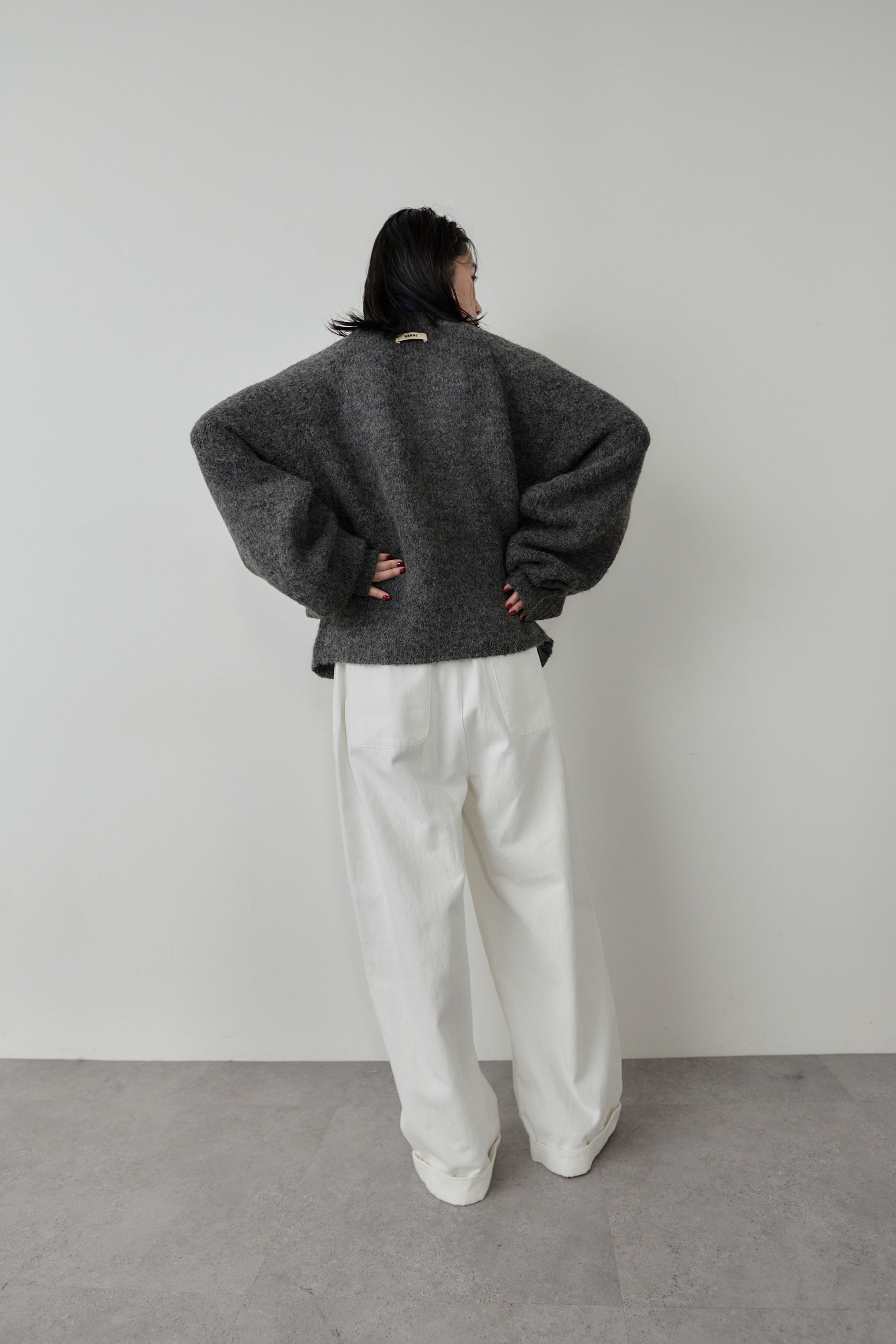 Cotton roll-up curved pants