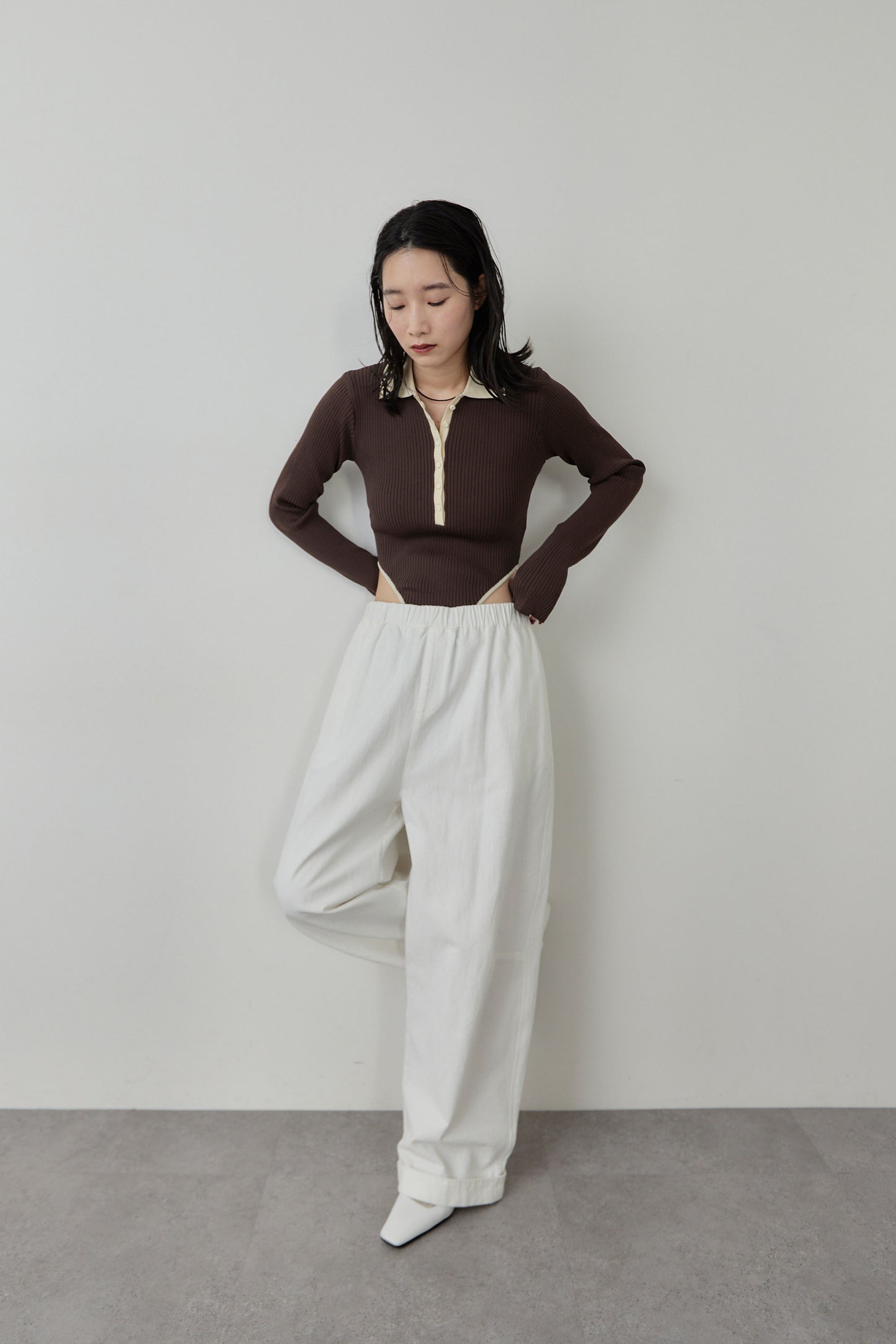 Cotton roll-up curved pants