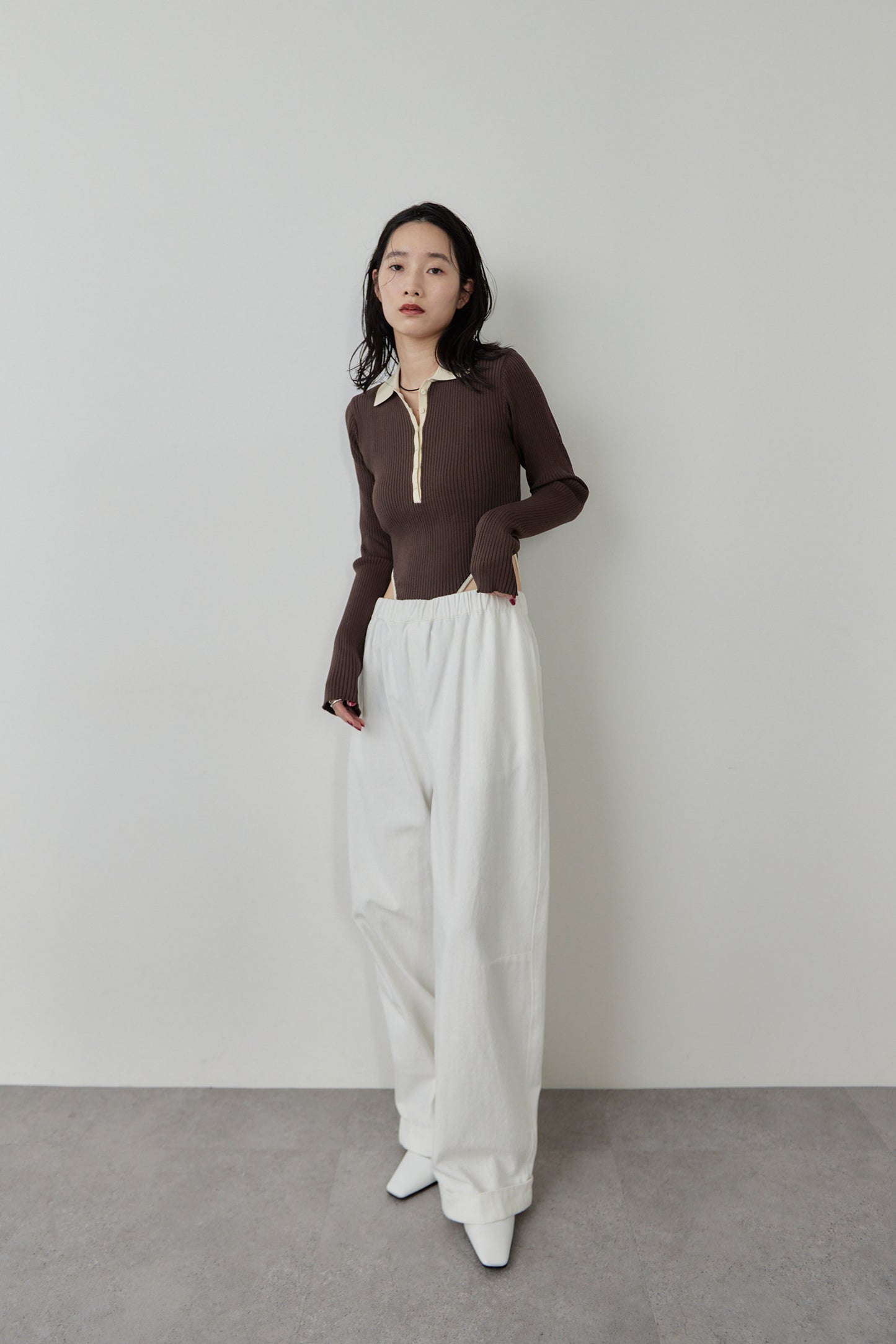 Cotton roll-up curved pants