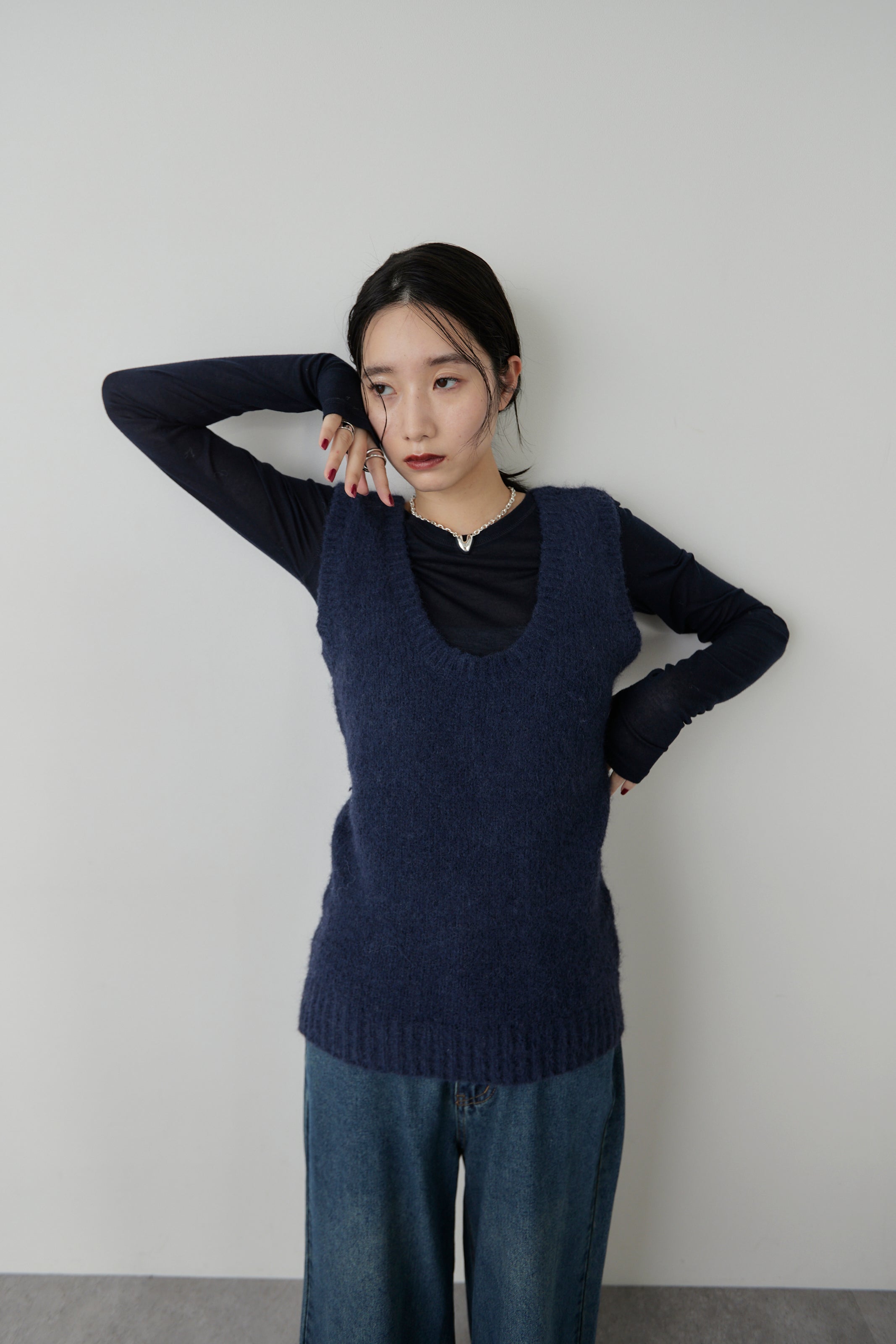 Mohair like knit vest