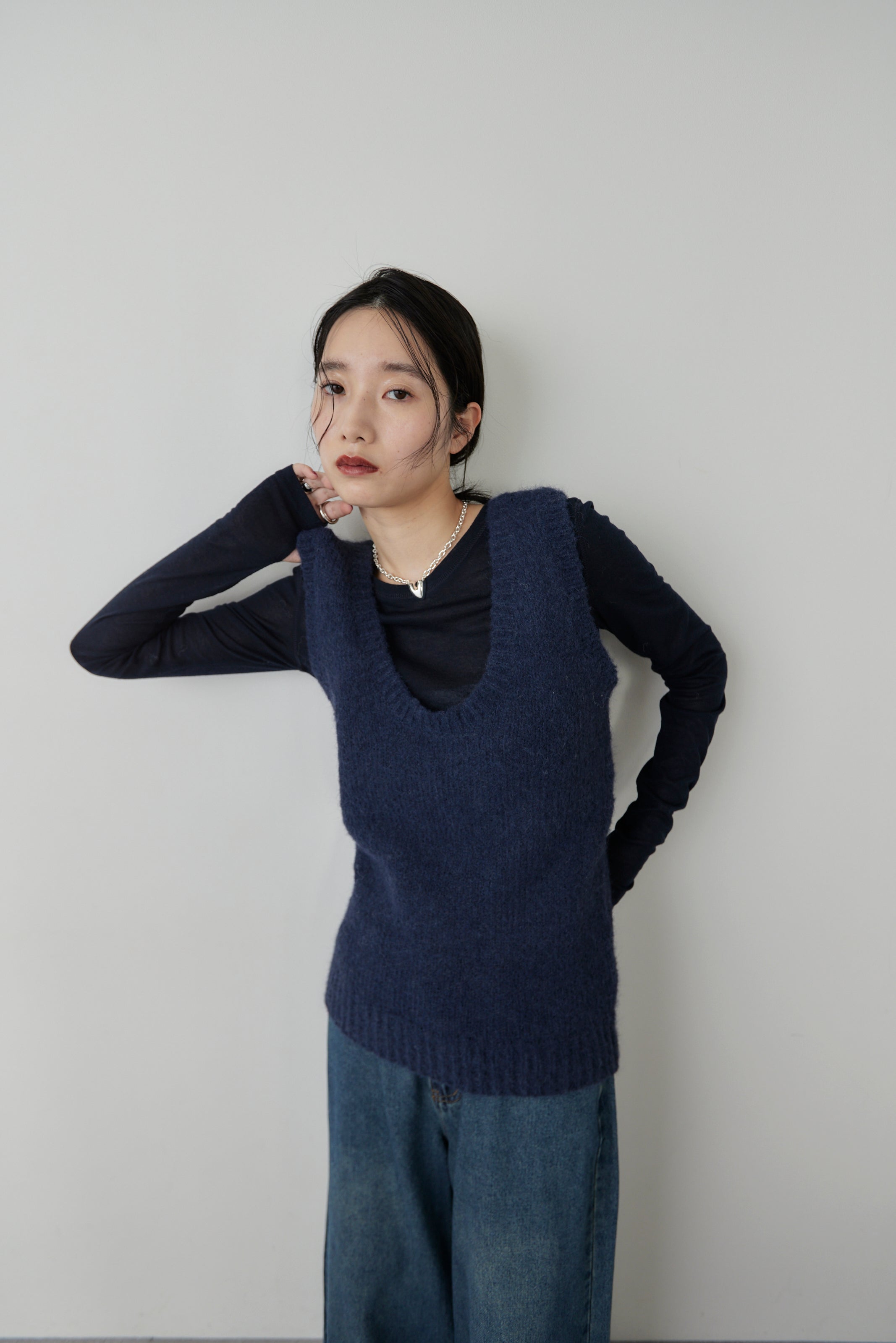 Mohair like knit vest