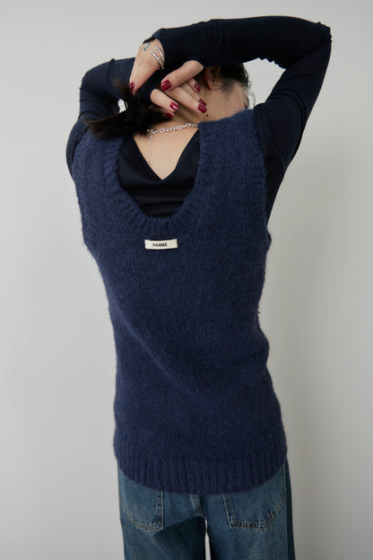Mohair like knit vest