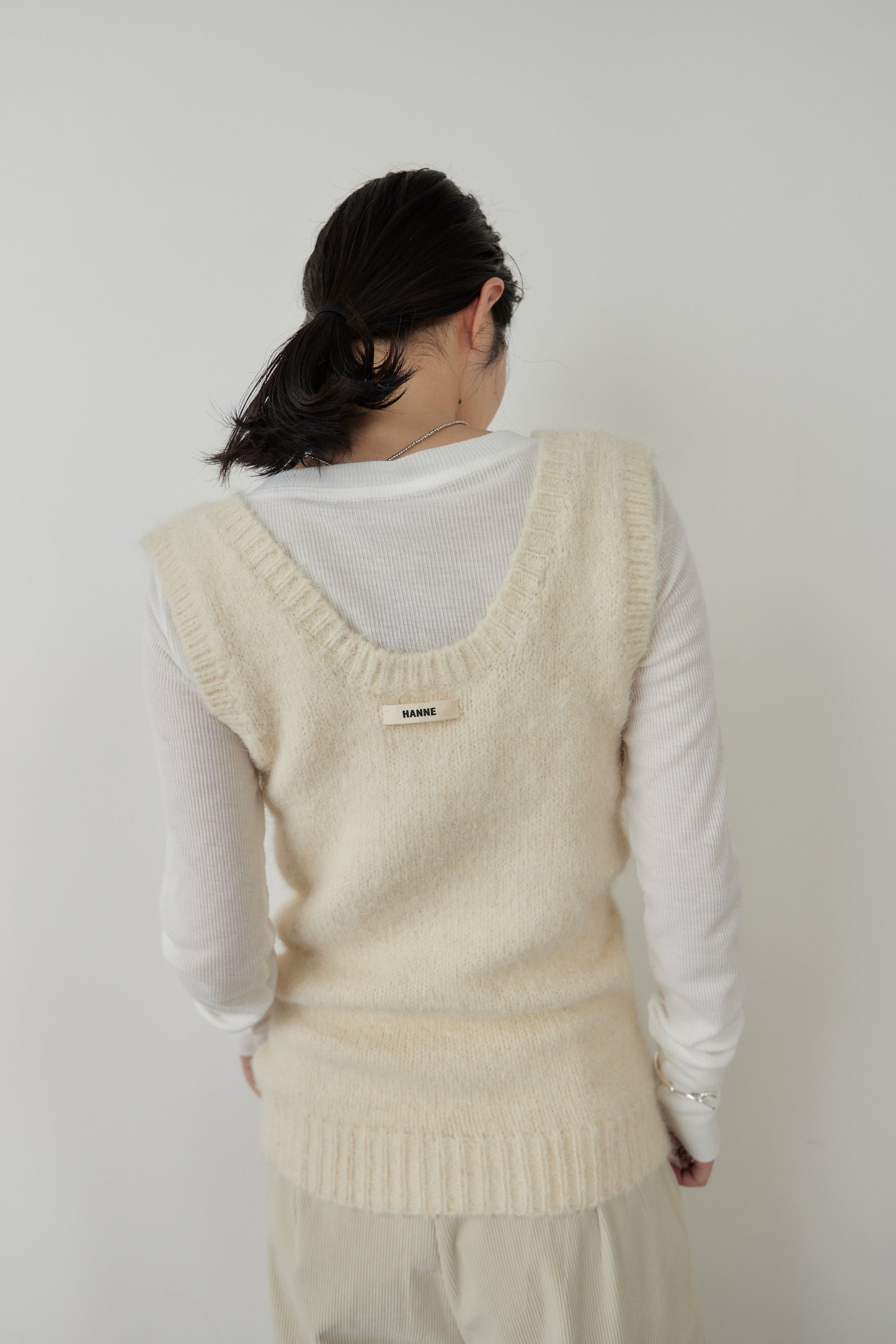 Mohair like knit vest