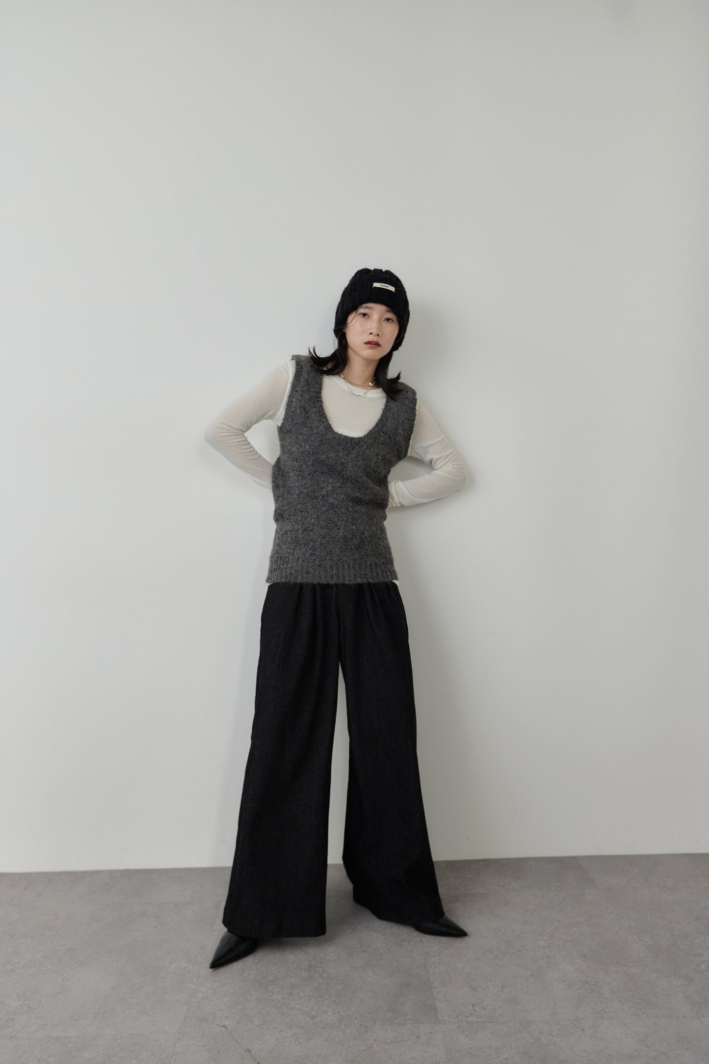 Mohair like knit vest