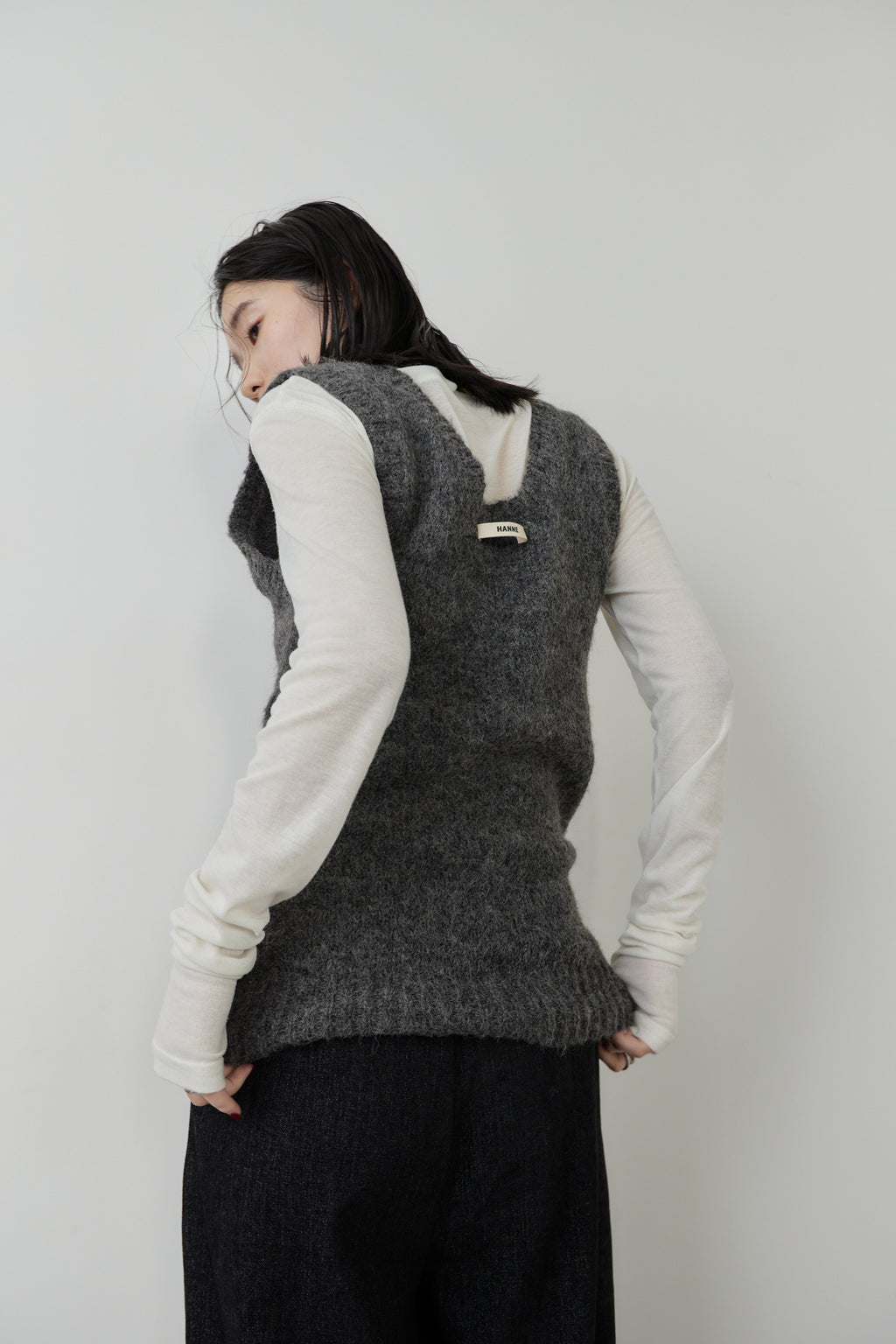 Mohair like knit vest
