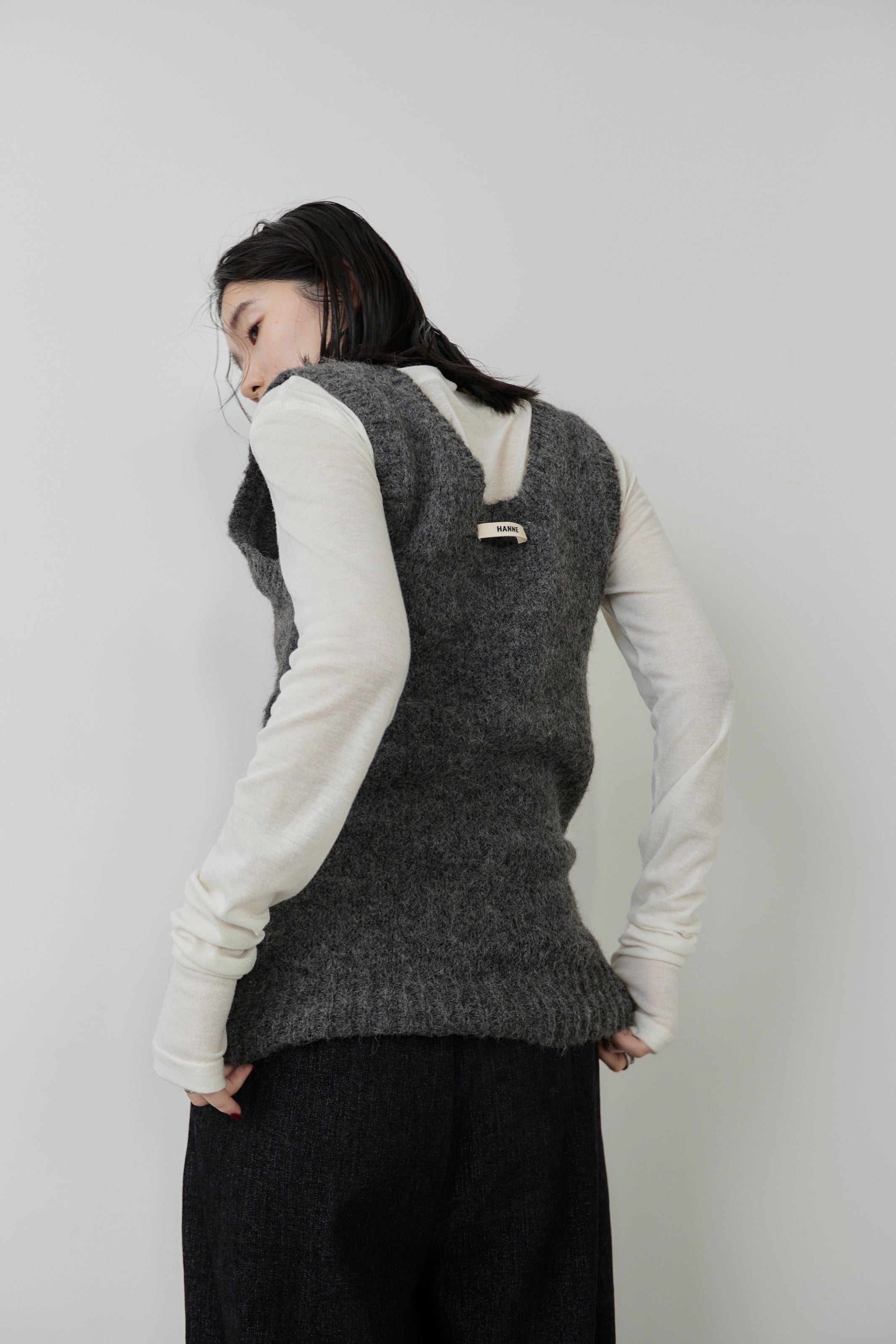 Mohair like knit vest