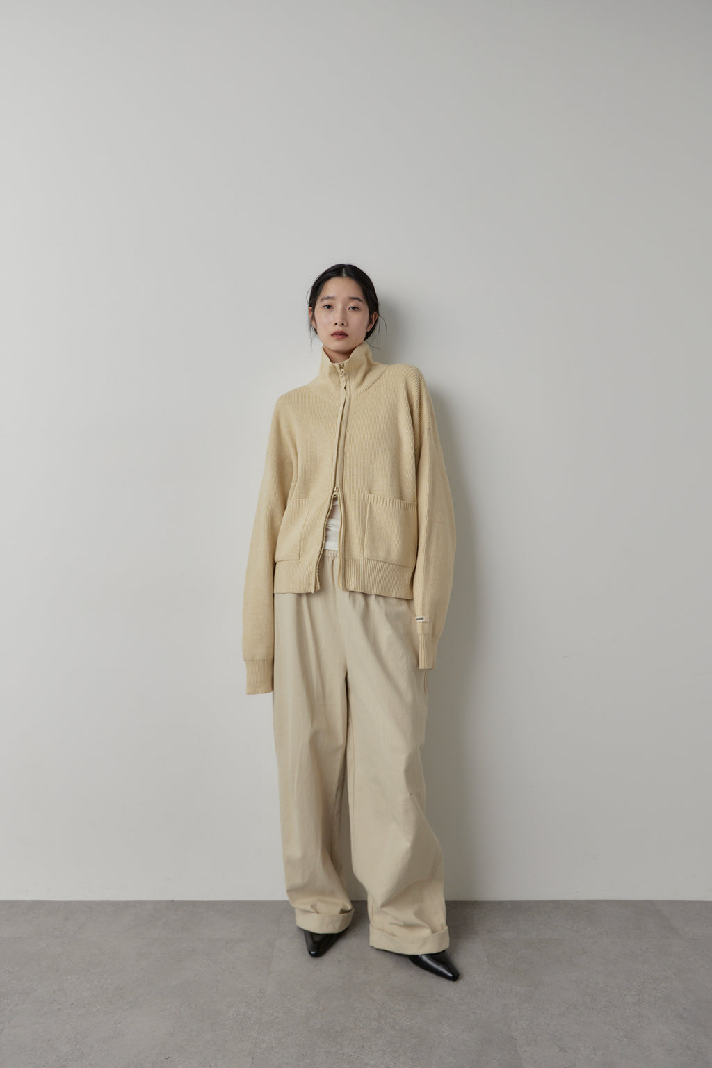 Cotton roll-up curved pants