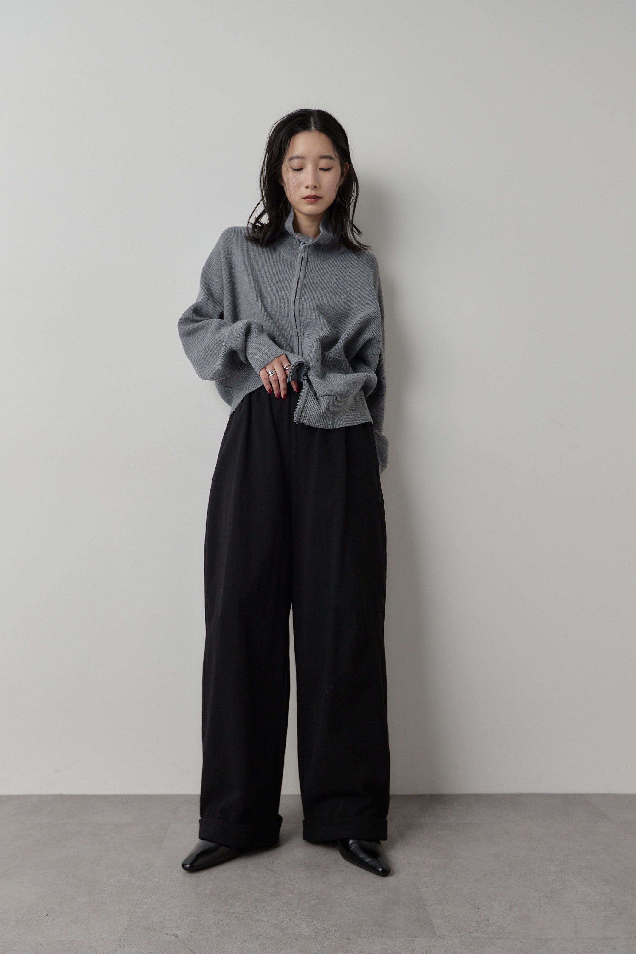 Cotton roll-up curved pants