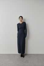 Long-sleeve back cut design dress