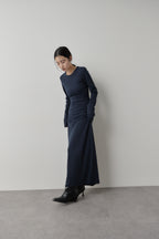 Long-sleeve back cut design dress