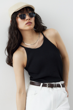 Cup in American Suri Tank