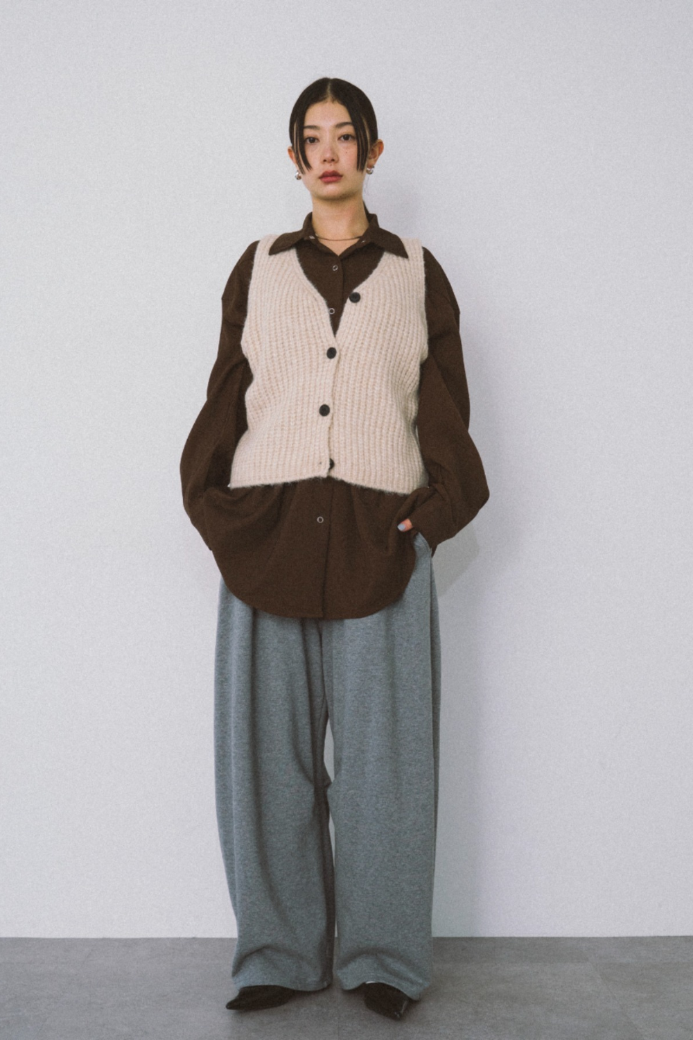 Front button knit vest