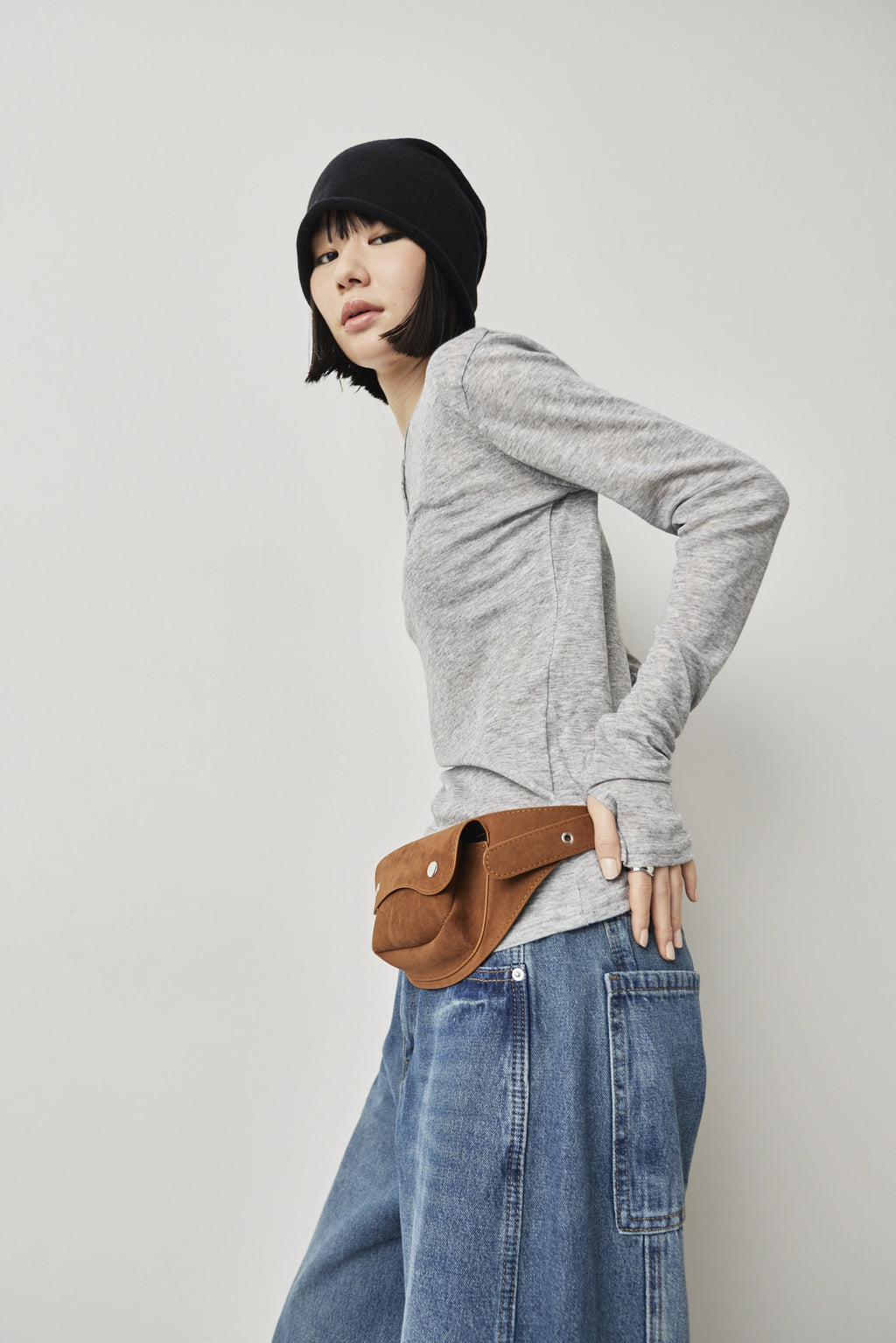Suede pouch belt