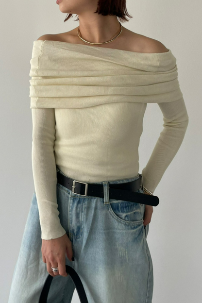 Off-shoulder knit tops
