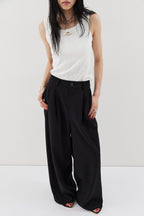 2-tuck wide pants