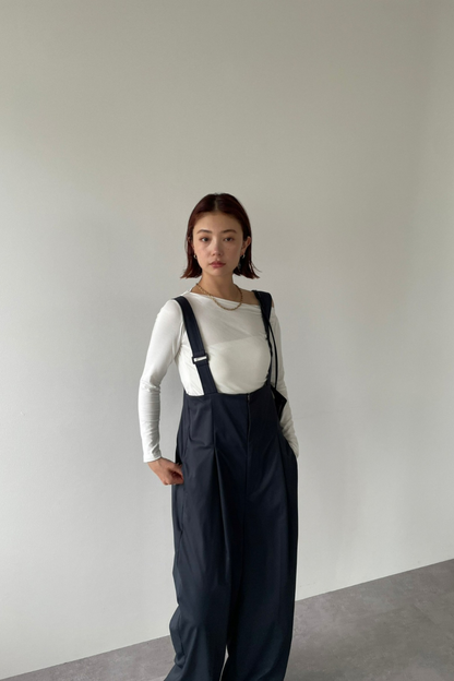 Suspender trousers