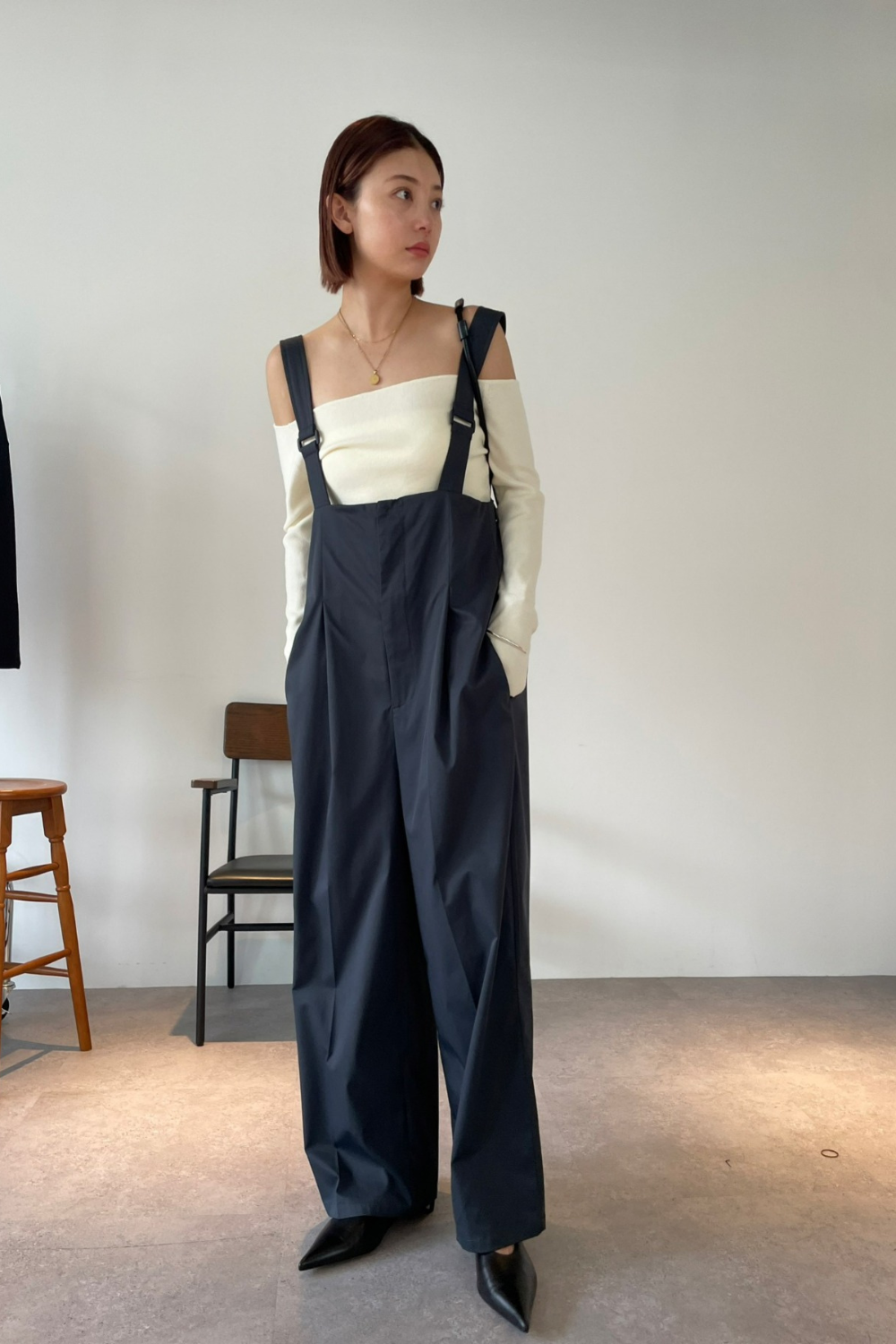 Suspender trousers