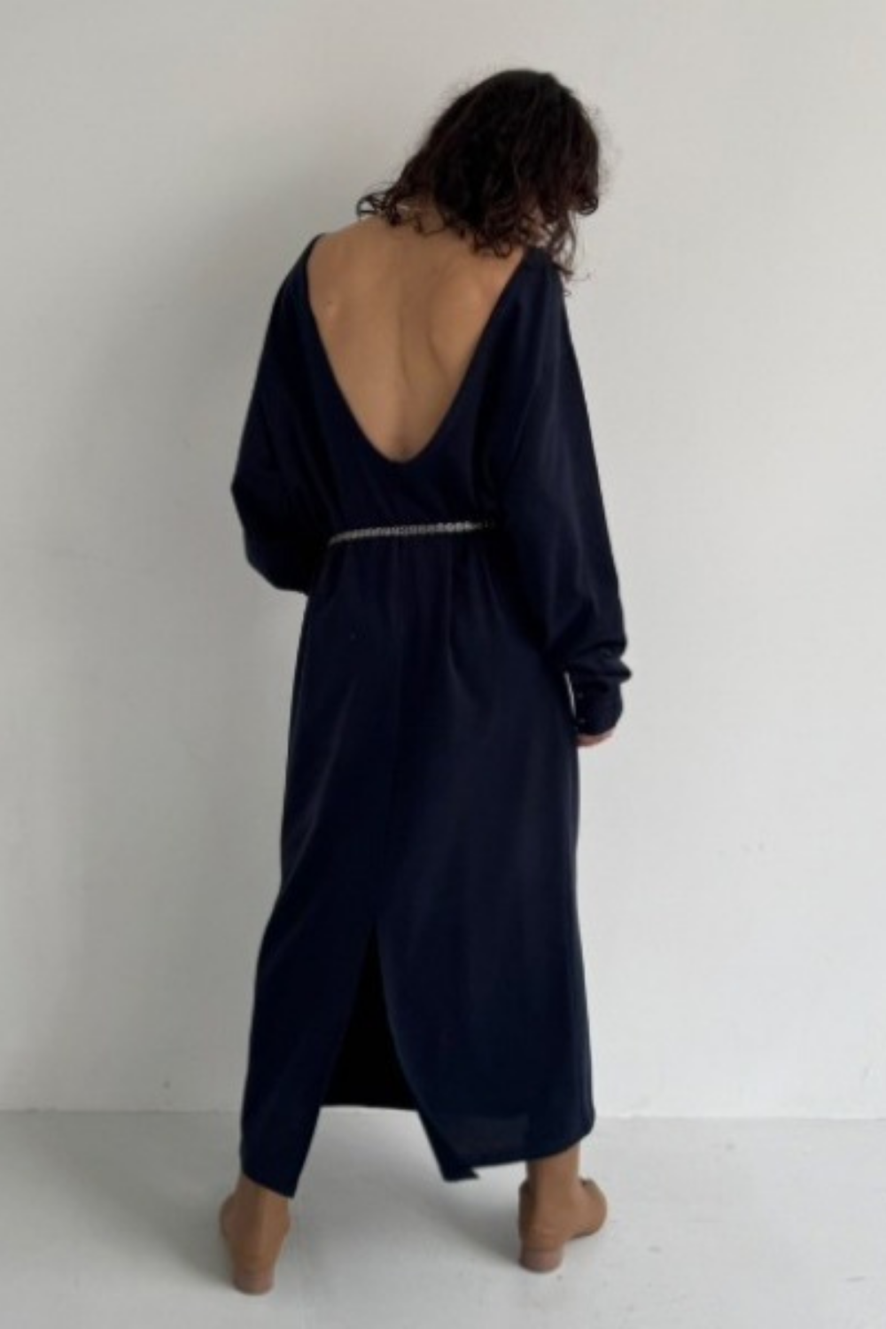 Back open cut dress