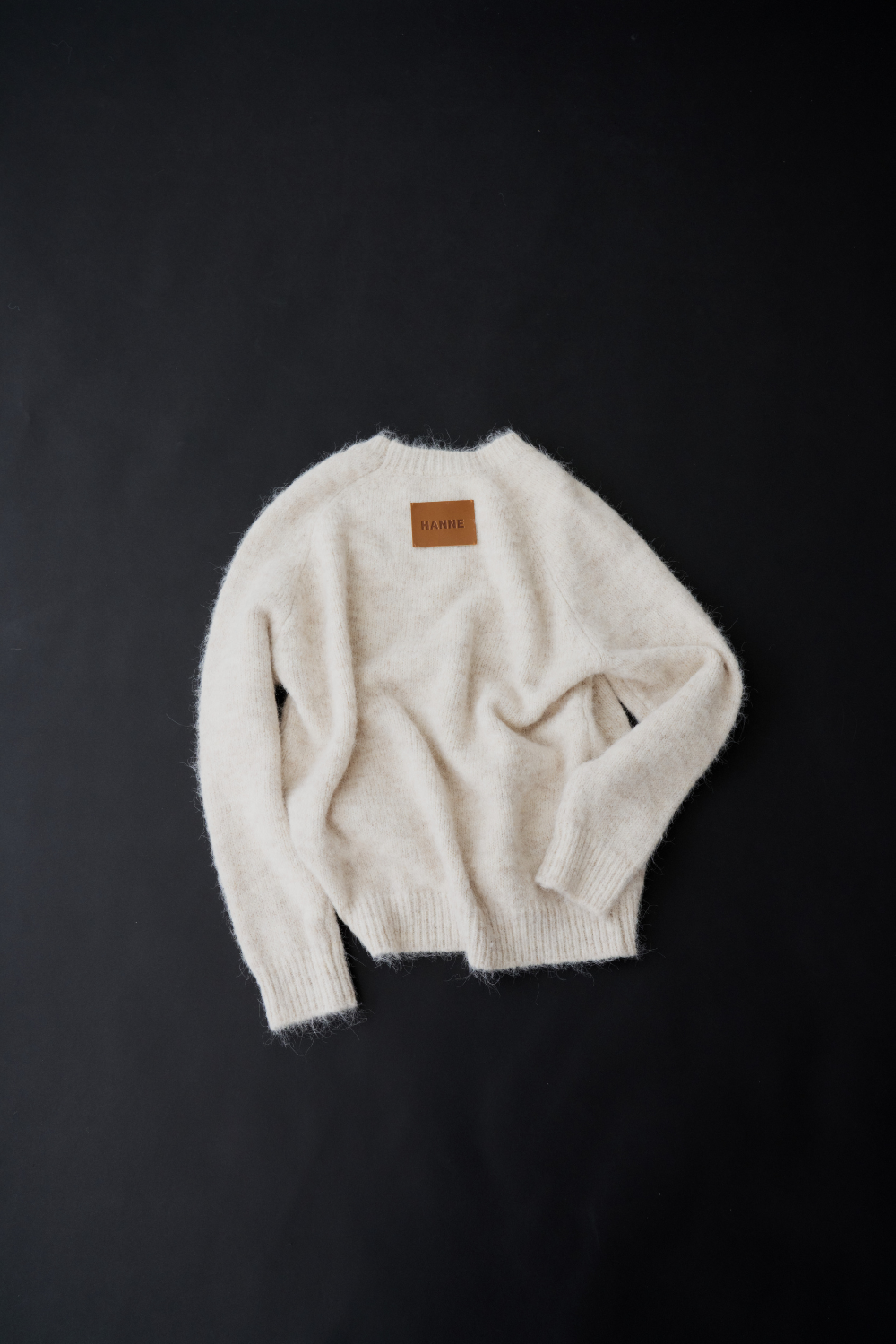 【 preorder 】 Soft hairy knit pullover