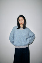 Mohair like v-neck knit