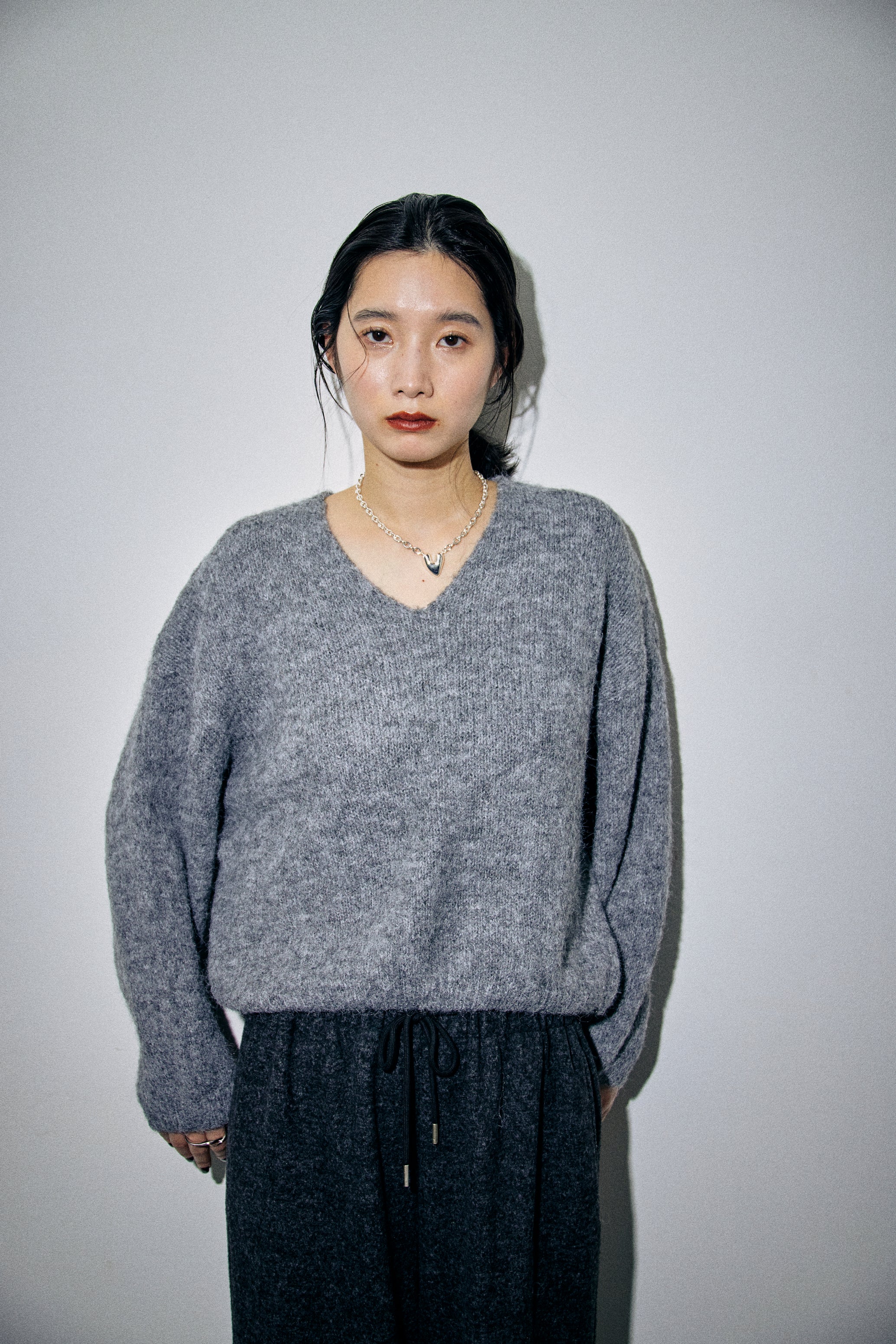 Mohair like v-neck knit