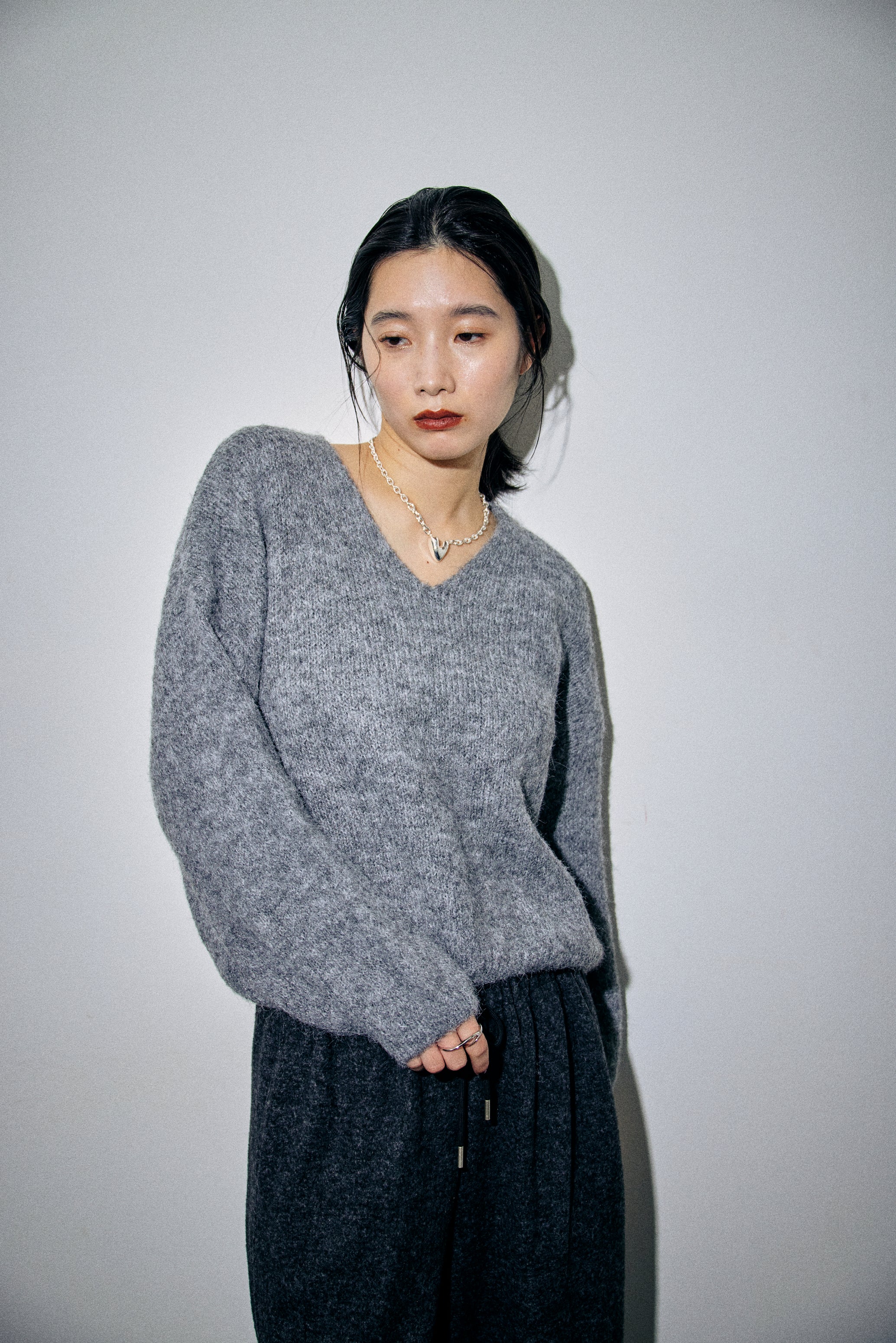 Mohair like v-neck knit