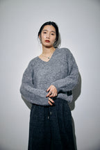 Mohair like v-neck knit