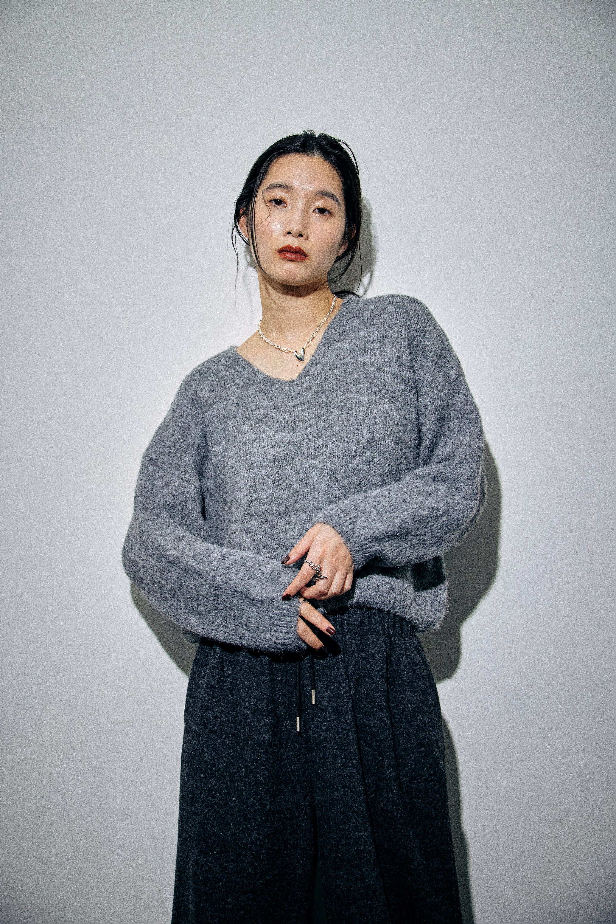 Mohair like v-neck knit