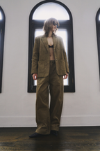 Corduroy roll up curved pants