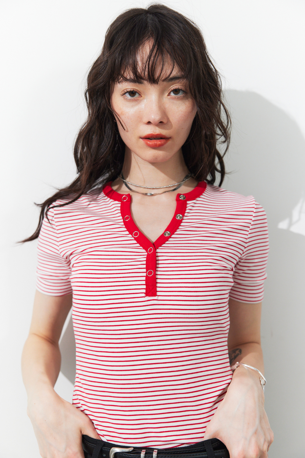 Snap button henry neck border TEE