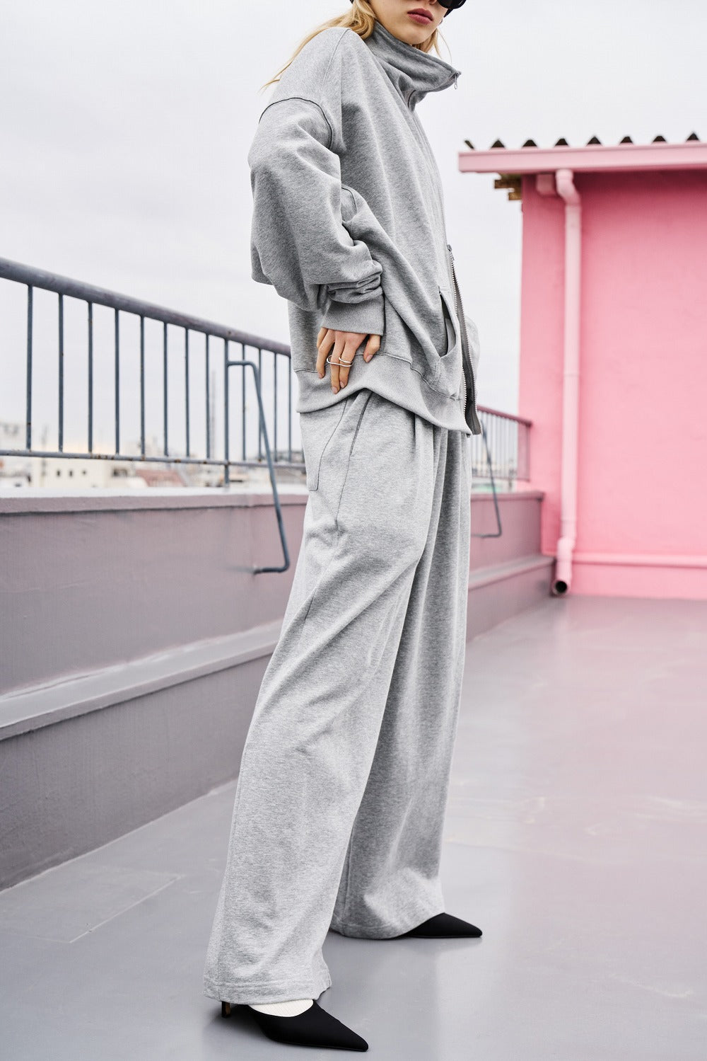 Tucked wide sweatpants