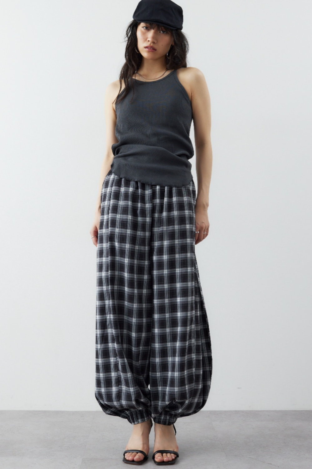 Cup in American Suri Tank