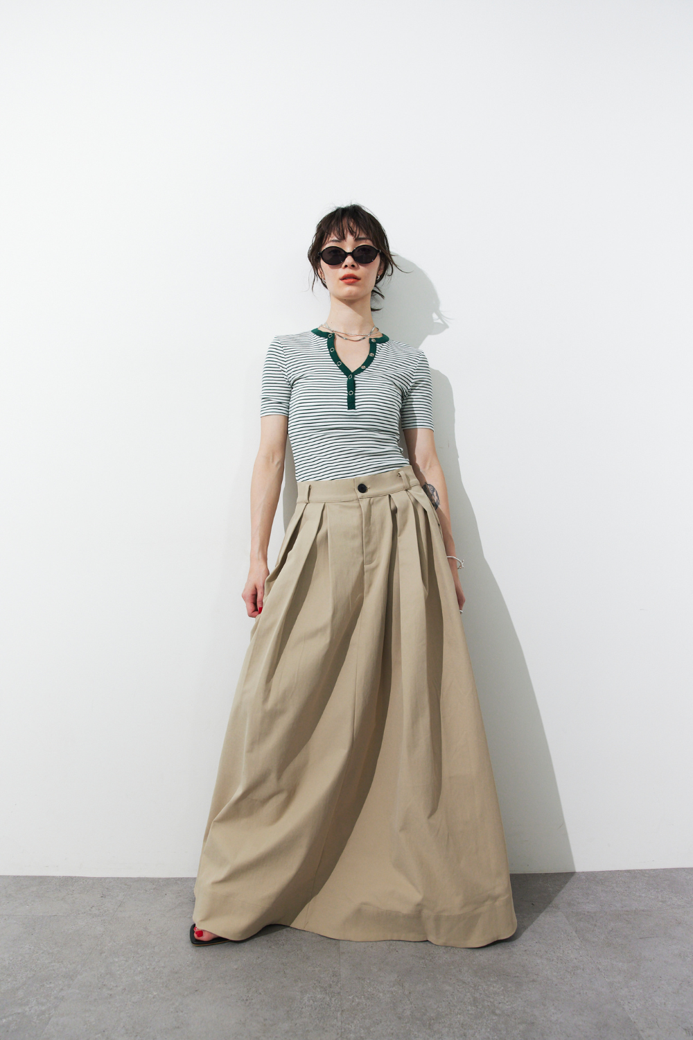 Snap button henry neck border TEE