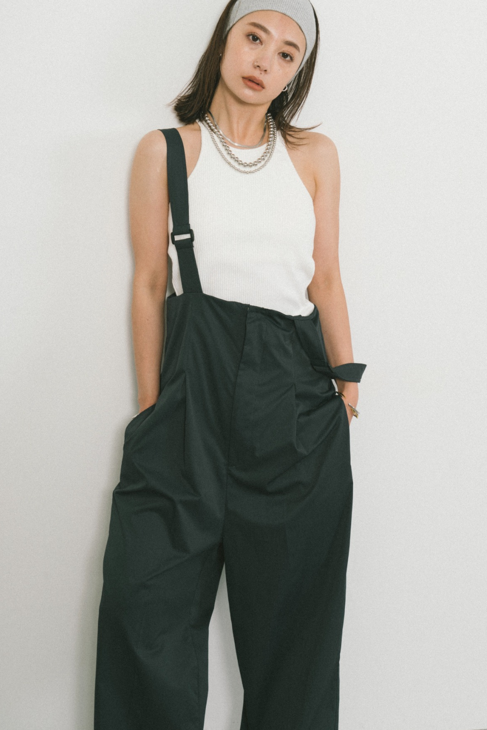 Suspender trousers