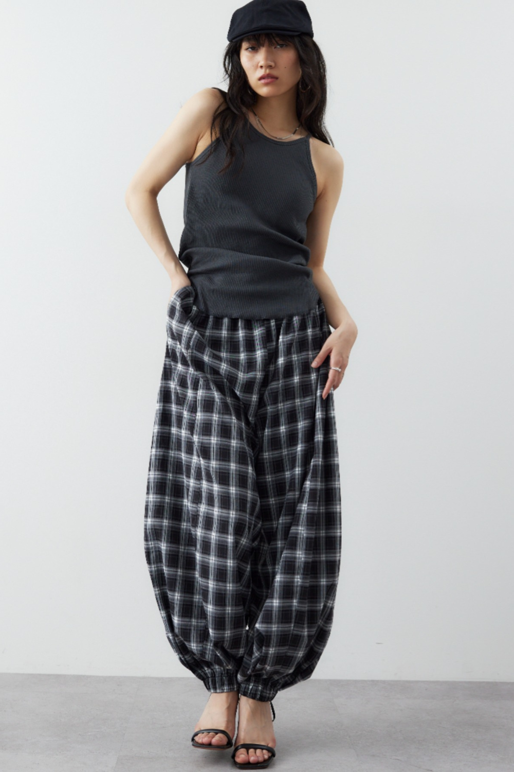 Cup in American Suri Tank