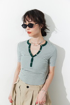 Snap button henry neck border TEE