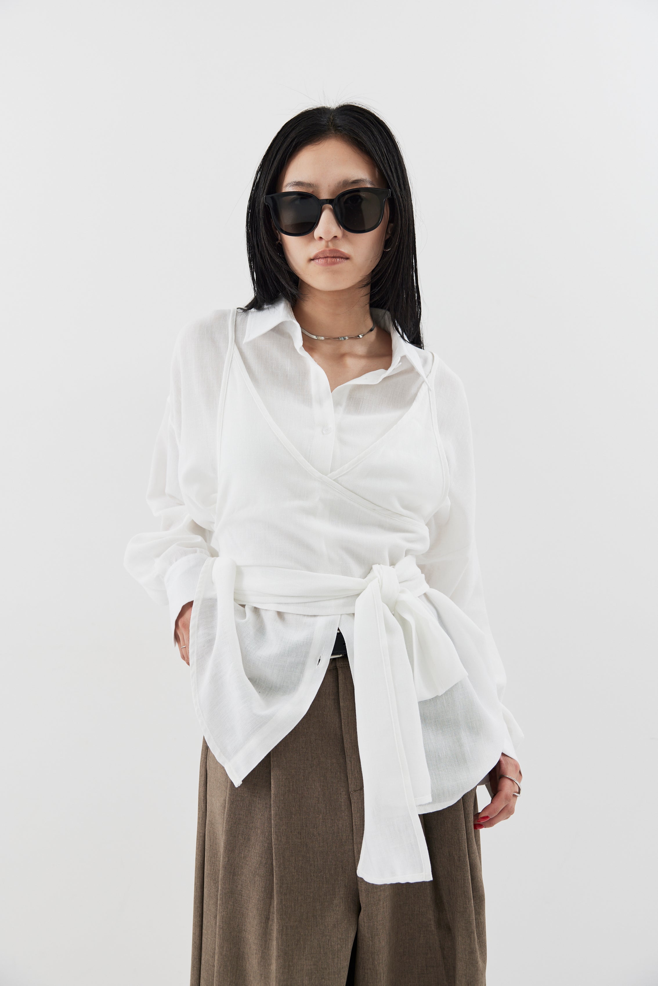 Bustier comb airy shirt