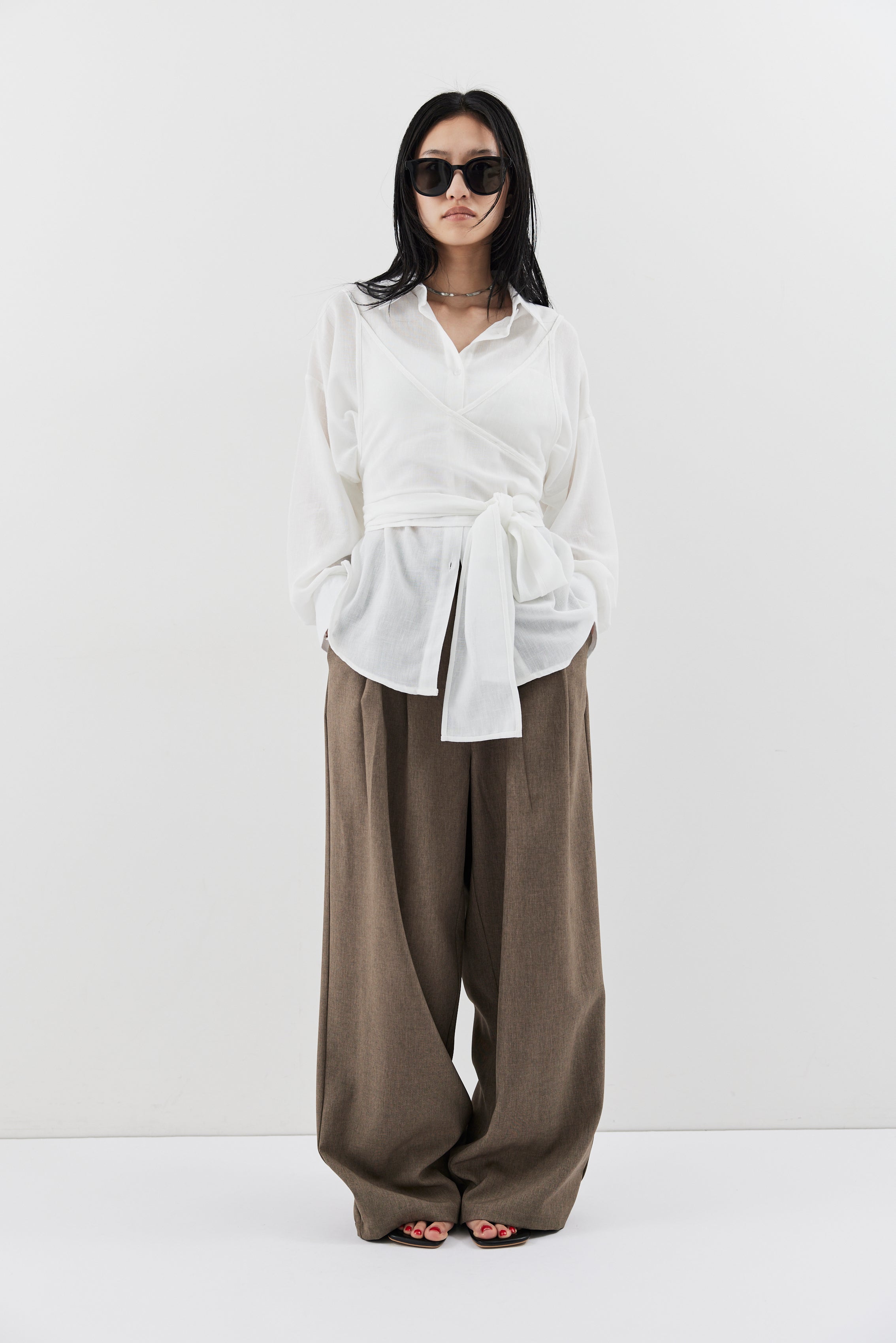 Bustier comb airy shirt