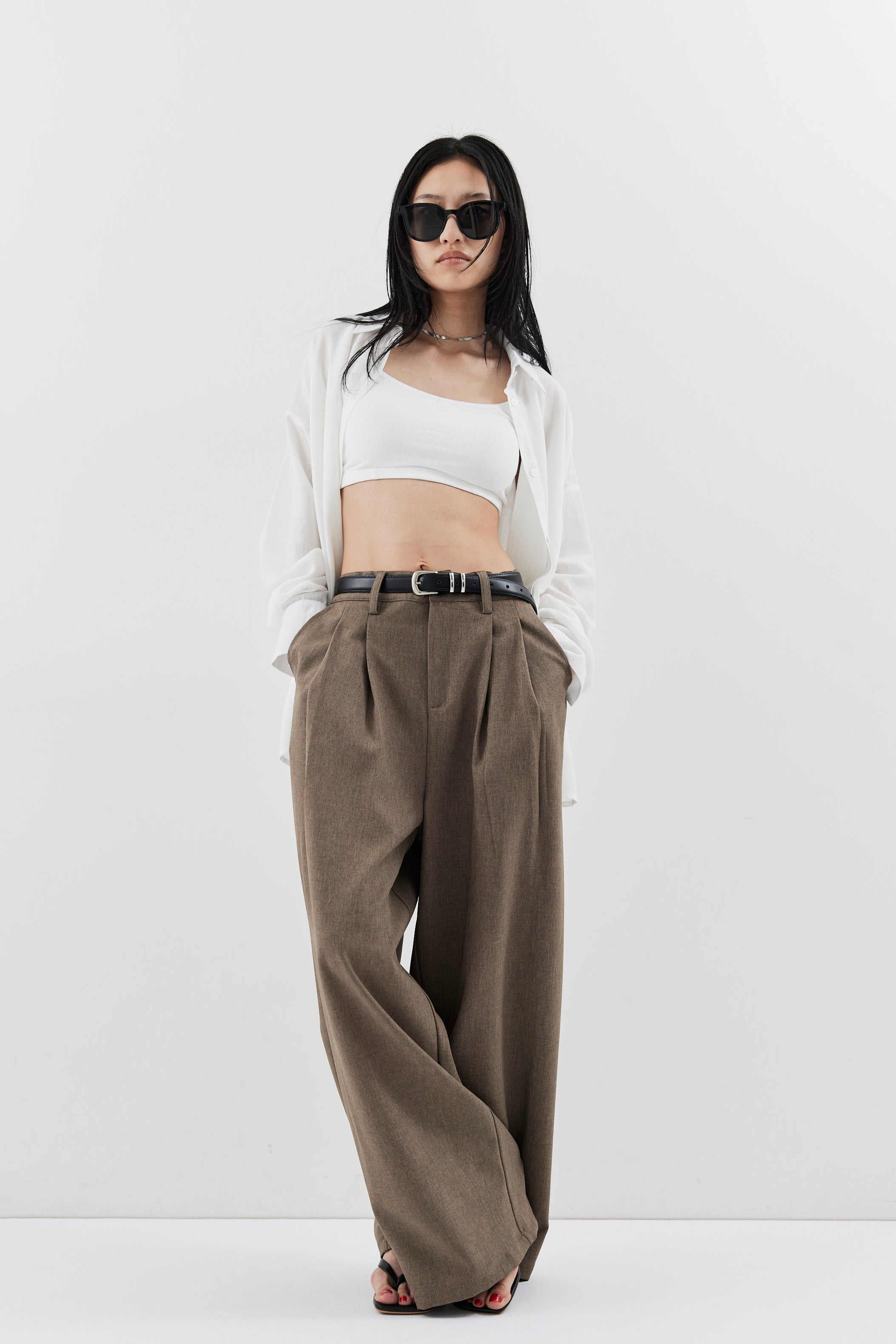 2-tuck wide pants